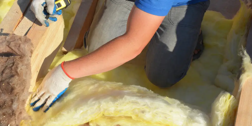 How Loft Insulation Works: A Clear Physics Explanation for Homeowners 3 How Loft Insulation Works